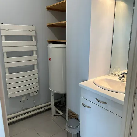 Avec Grande Terrasse Et Parking *